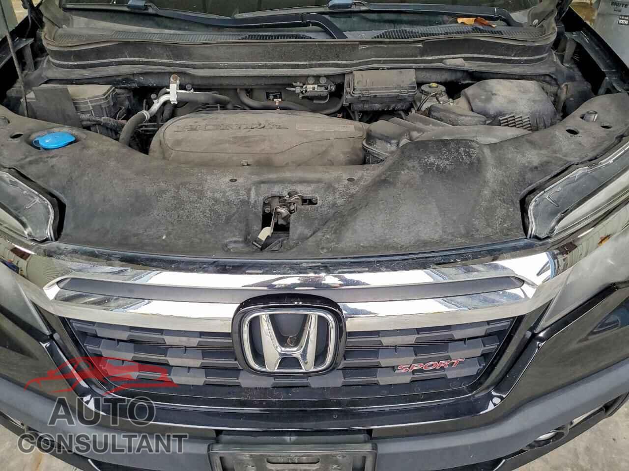 HONDA RIDGELINE 2017 - 5FPYK3F11HB009681