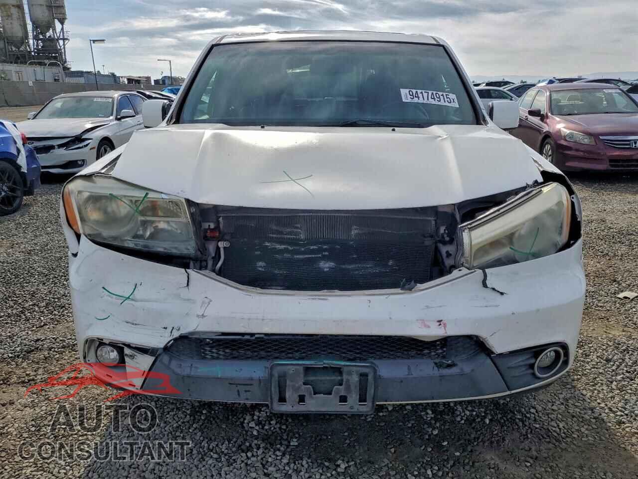 HONDA PILOT 2015 - 5FNYF3H71FB009286