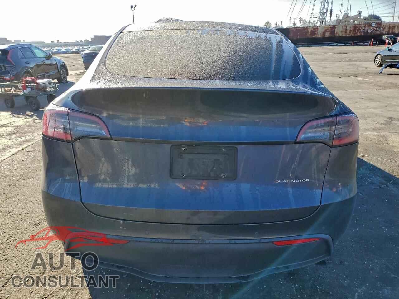 TESLA MODEL Y 2020 - 5YJYGDEEXLF053885