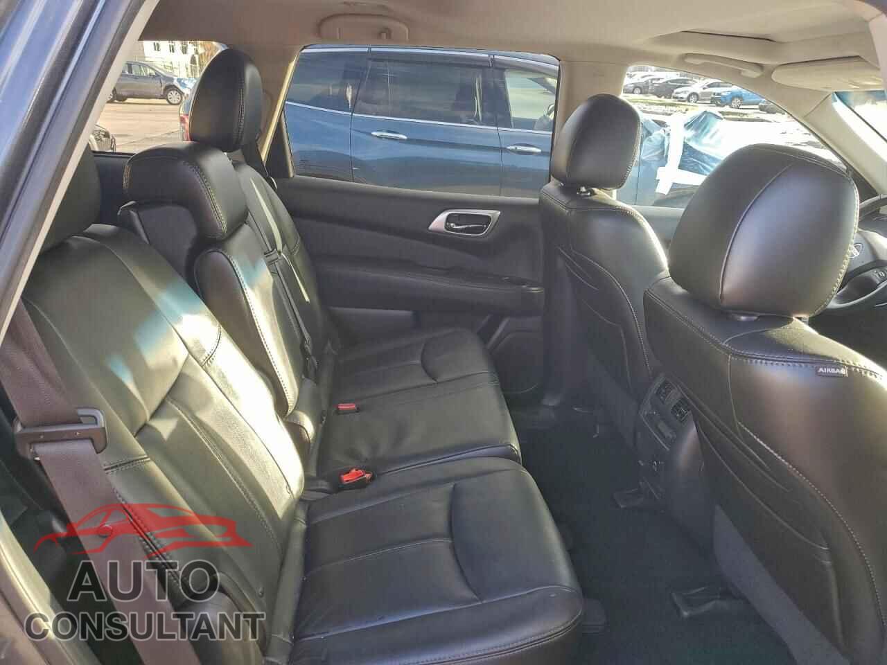 NISSAN PATHFINDER 2013 - 5N1AR2MM5DC688449