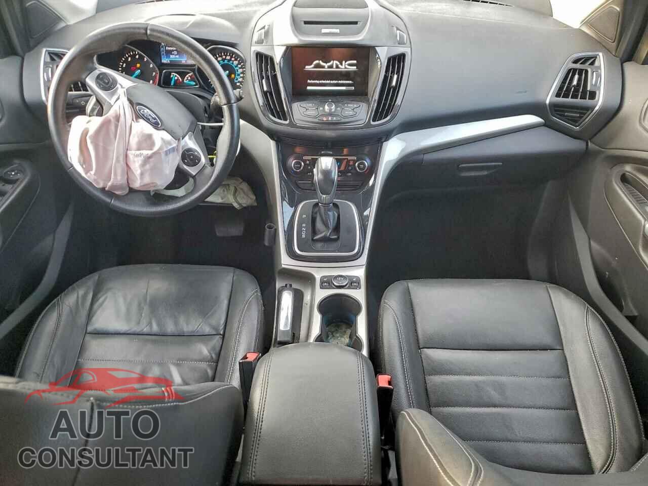 FORD ESCAPE 2013 - 1FMCU9H92DUC44431