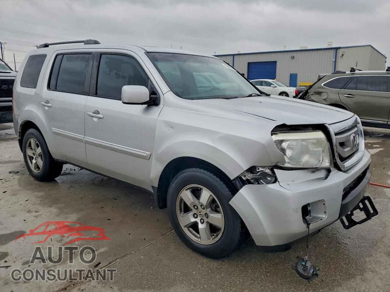 HONDA PILOT 2009 - 5FNYF38559B018026