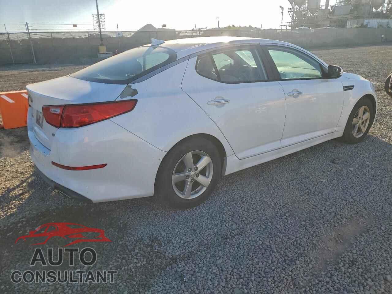 KIA OPTIMA 2015 - 5XXGM4A72FG360609