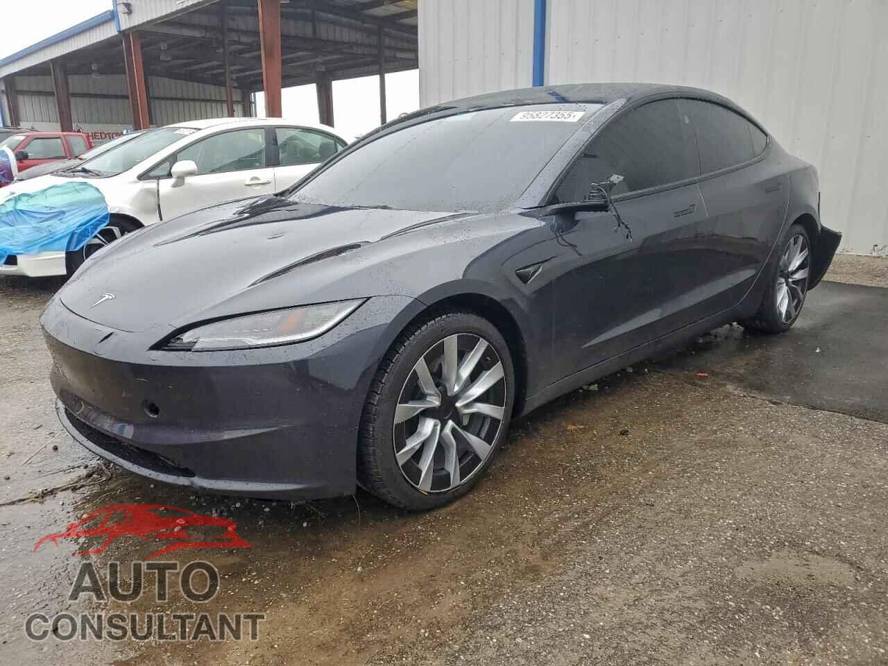 TESLA MODEL 3 2024 - 5YJ3E1EA8RF727326