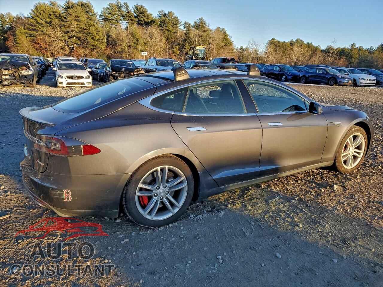 TESLA MODEL S 2015 - 5YJSA1H48FF080287