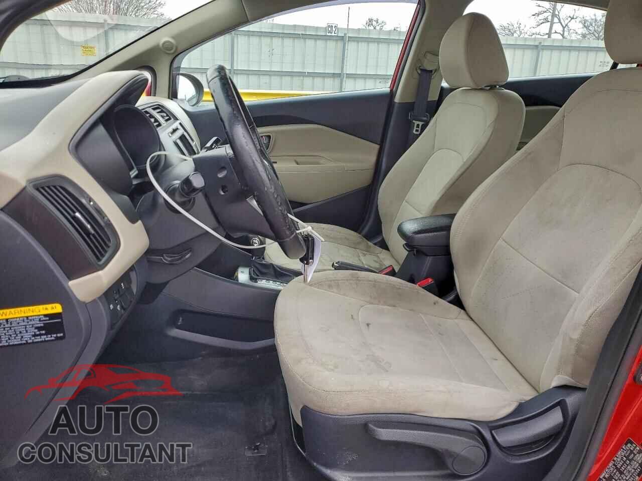 KIA RIO 2013 - KNADN4A35D6135347