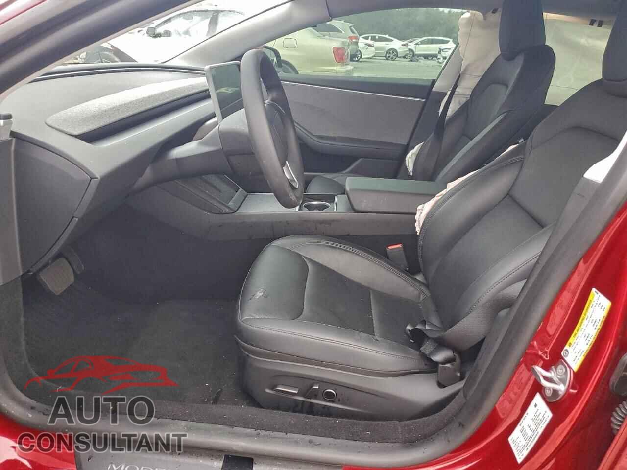 TESLA MODEL 3 2025 - 5YJ3E1EA3SF044245