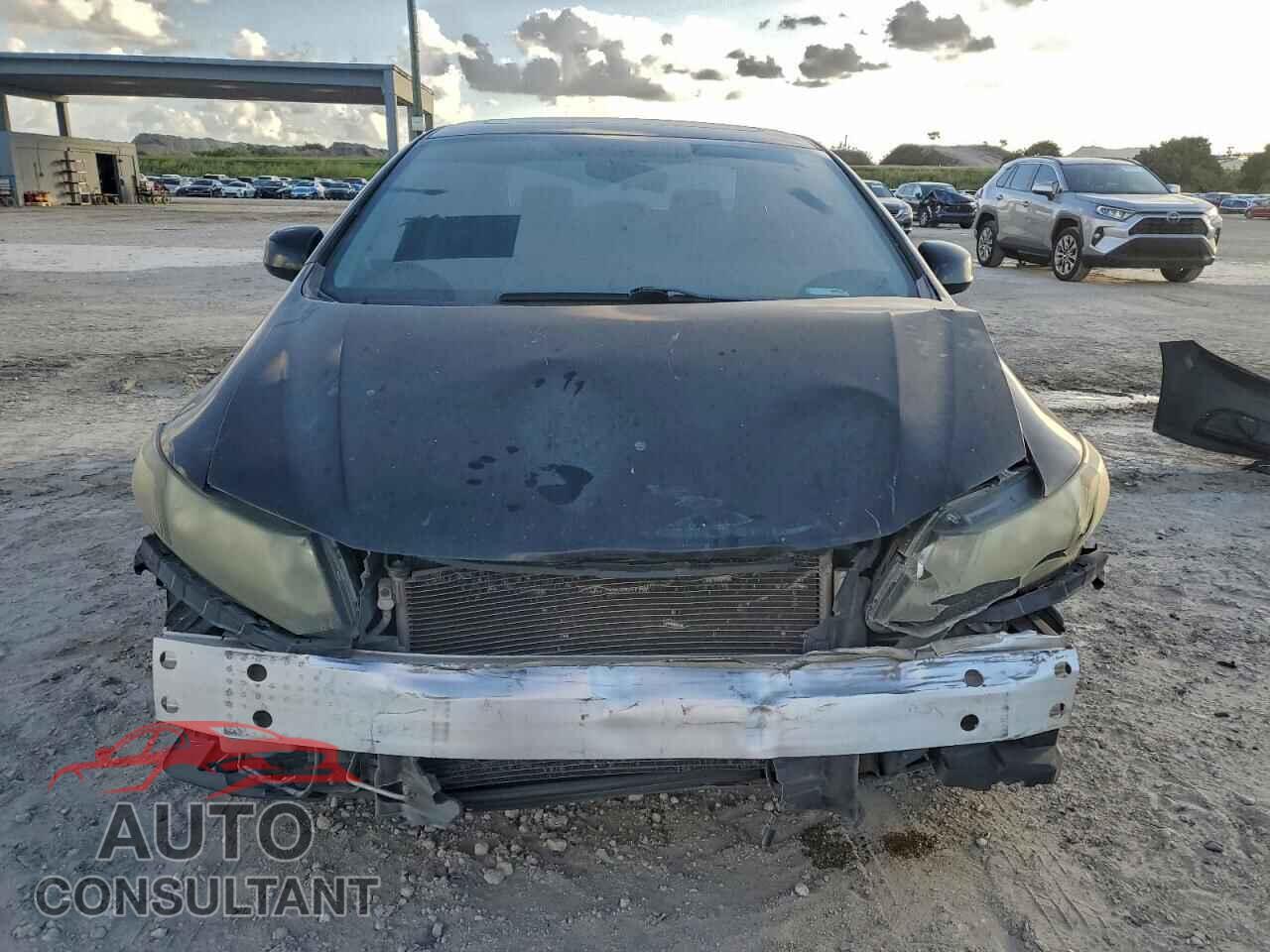 HONDA CIVIC 2013 - 19XFB2F86DE070029