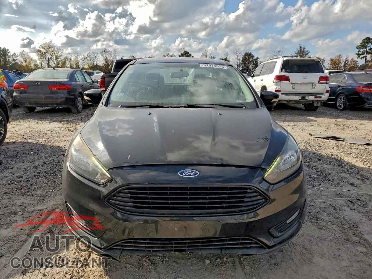 FORD FOCUS 2017 - 1FADP3FE6HL326404