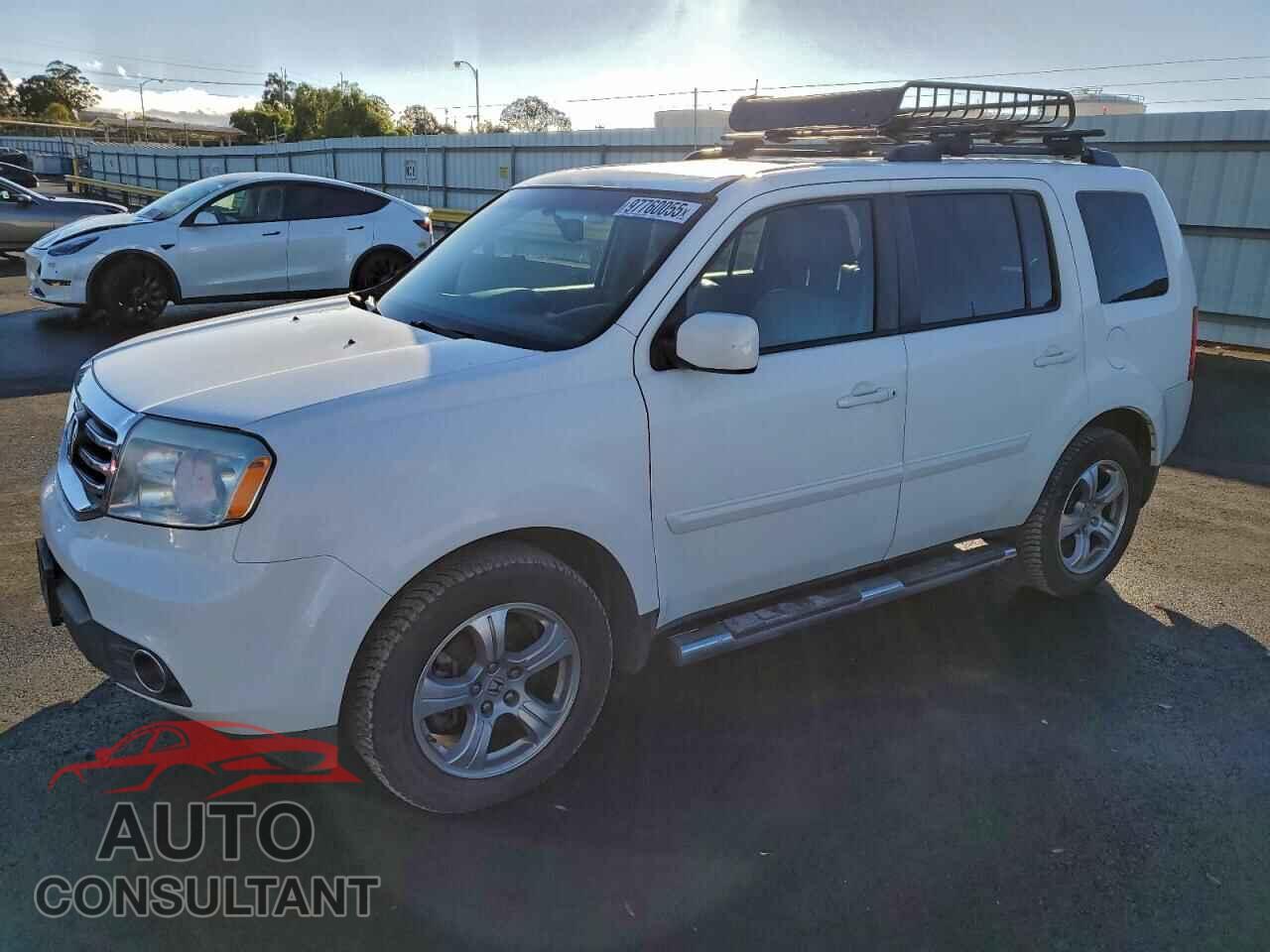 HONDA PILOT 2013 - 5FNYF4H55DB082582