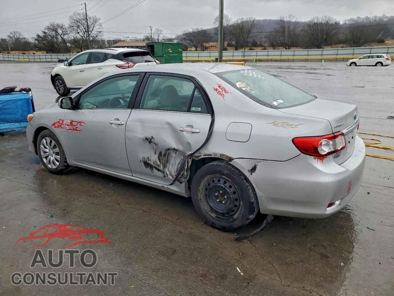 TOYOTA COROLLA 2013 - 2T1BU4EE9DC068236