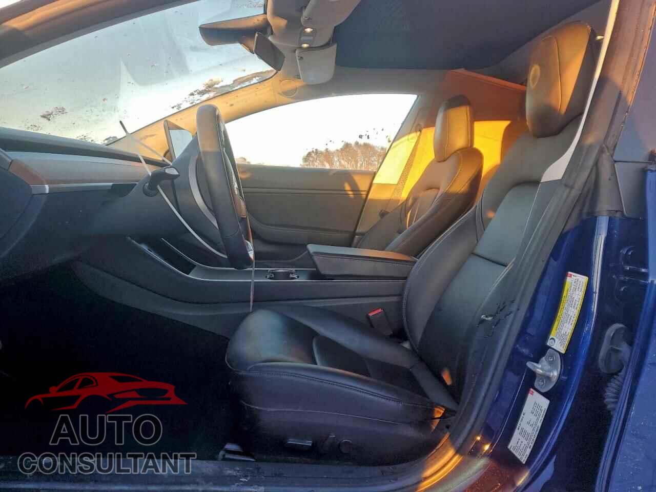 TESLA MODEL 3 2018 - 5YJ3E1EB7JF088207