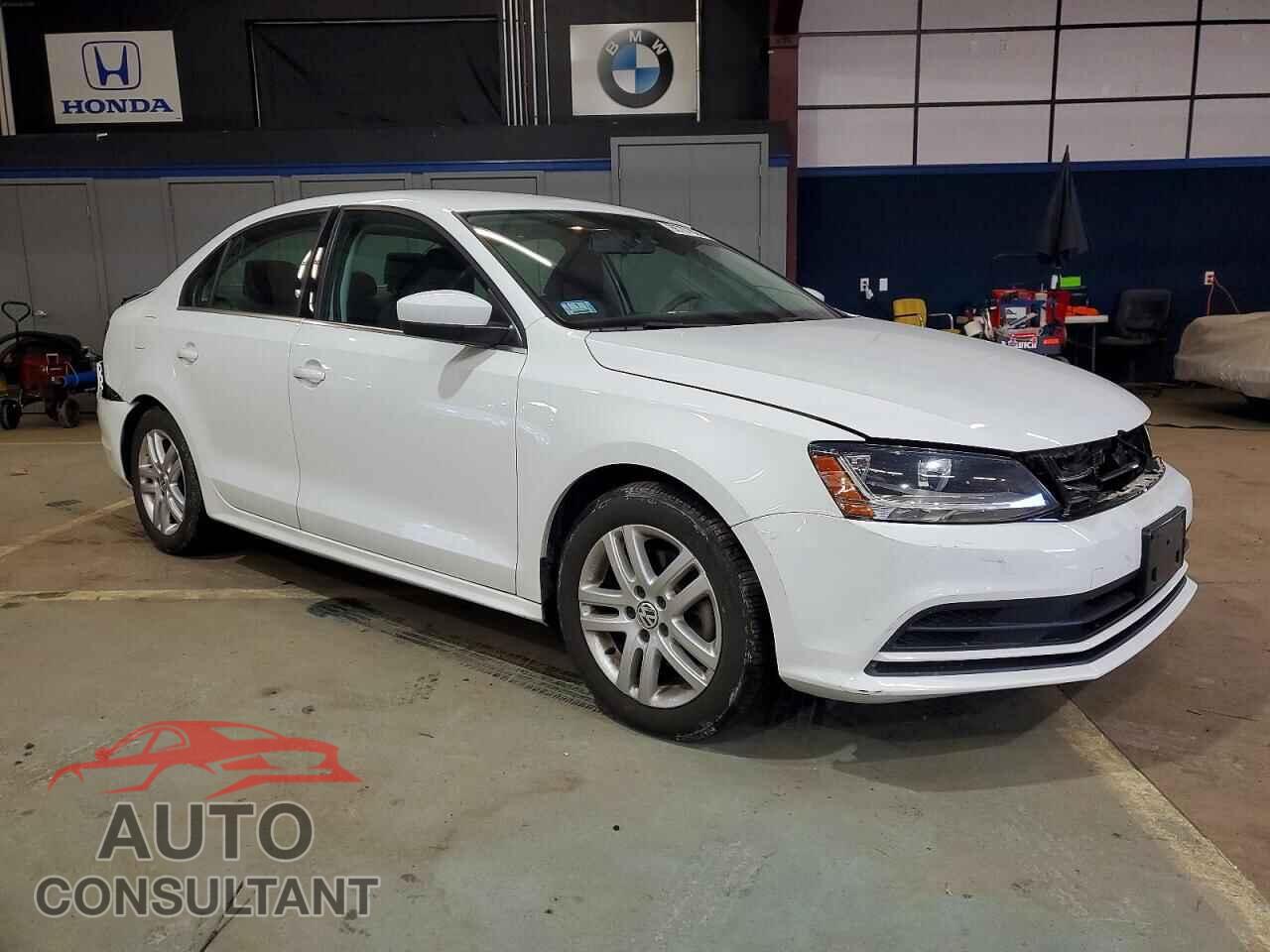 VOLKSWAGEN JETTA 2017 - 3VW2B7AJ2HM240577
