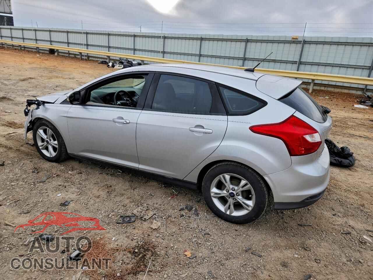 FORD FOCUS 2014 - 1FADP3K26EL319413