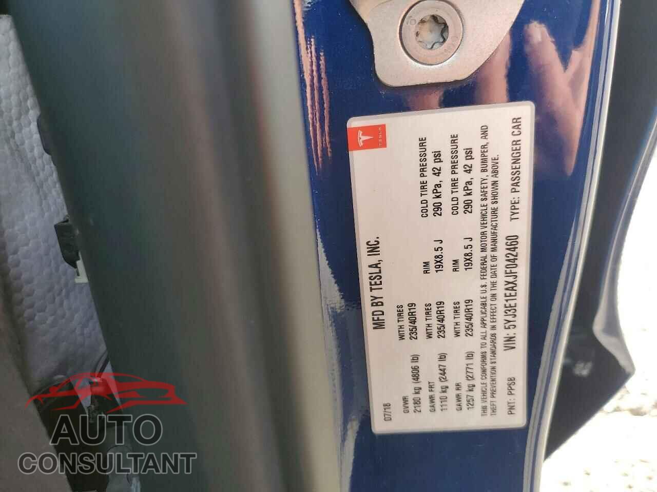 TESLA MODEL 3 2018 - 5YJ3E1EAXJF042460