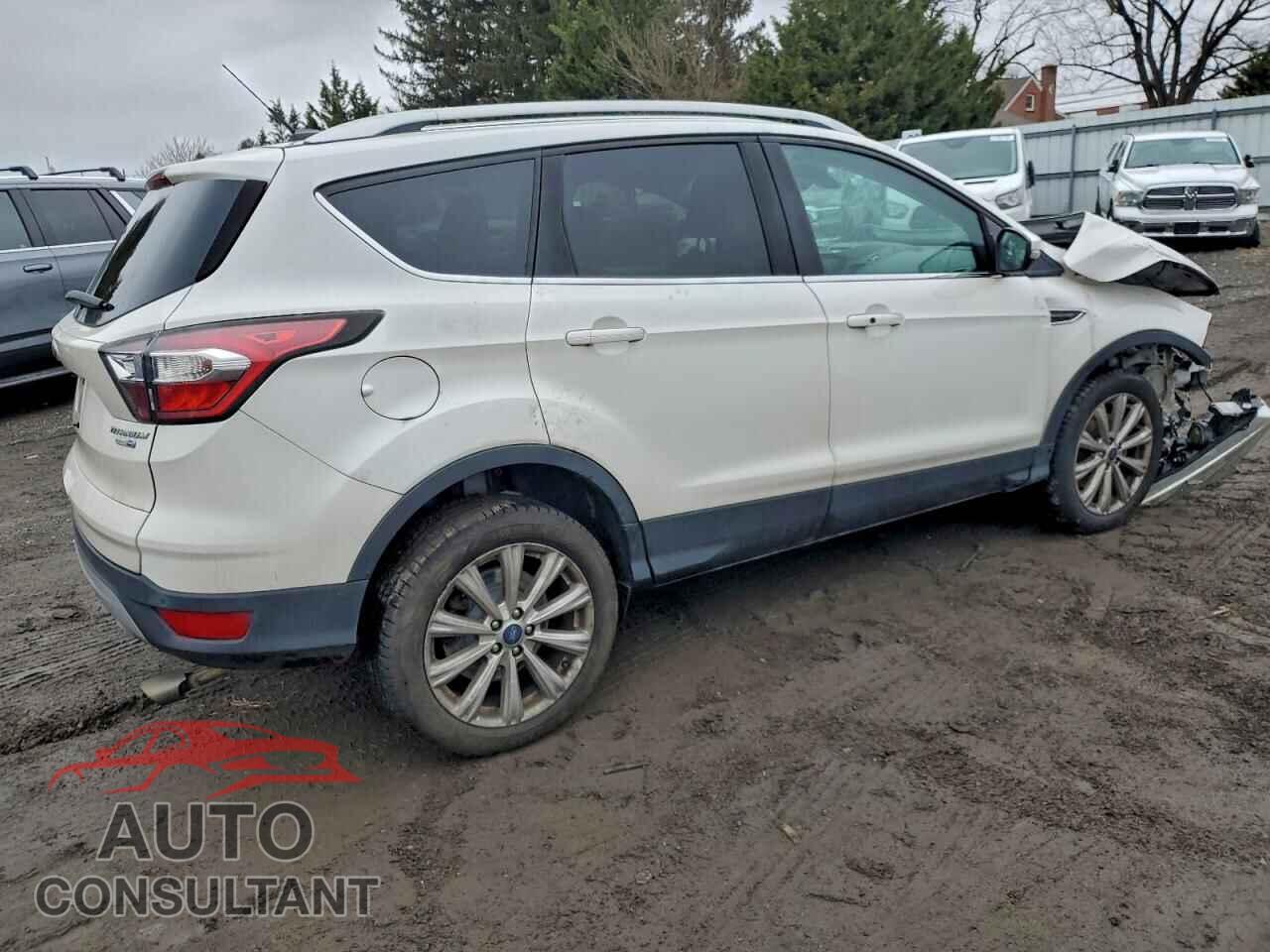 FORD ESCAPE 2017 - 1FMCU9J99HUB49820