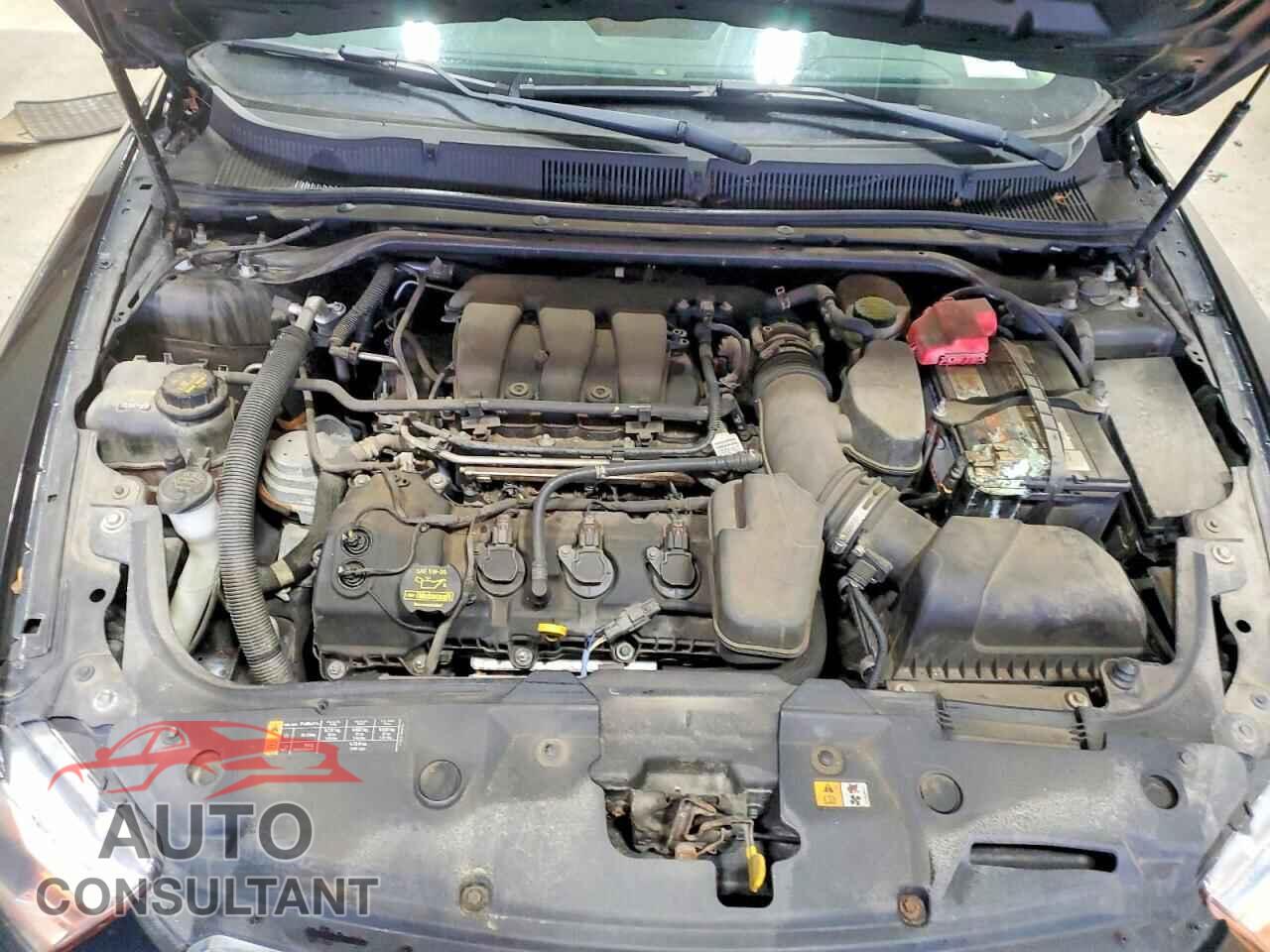 FORD TAURUS 2013 - 1FAHP2J87DG147739