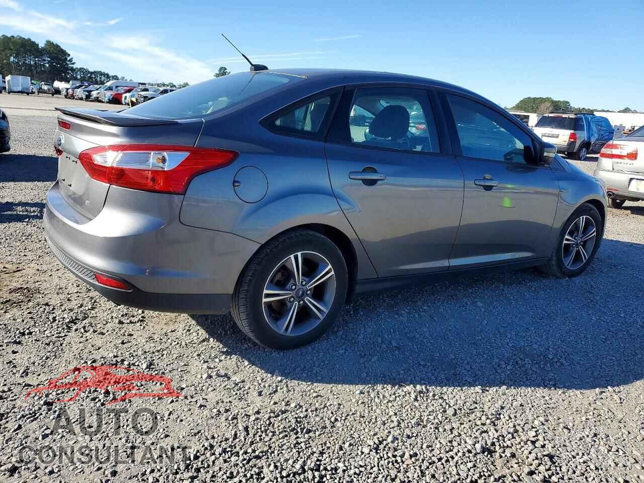 FORD FOCUS 2014 - 1FADP3F22EL435072