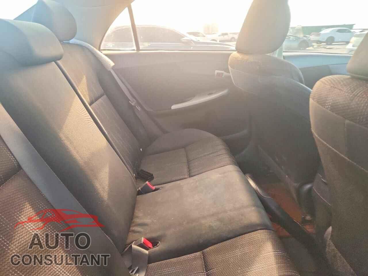 TOYOTA COROLLA 2011 - 2T1BU4EEXBC622865