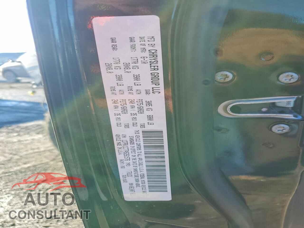 DODGE All Models 2010 - 1D7RV1CT7AS261576