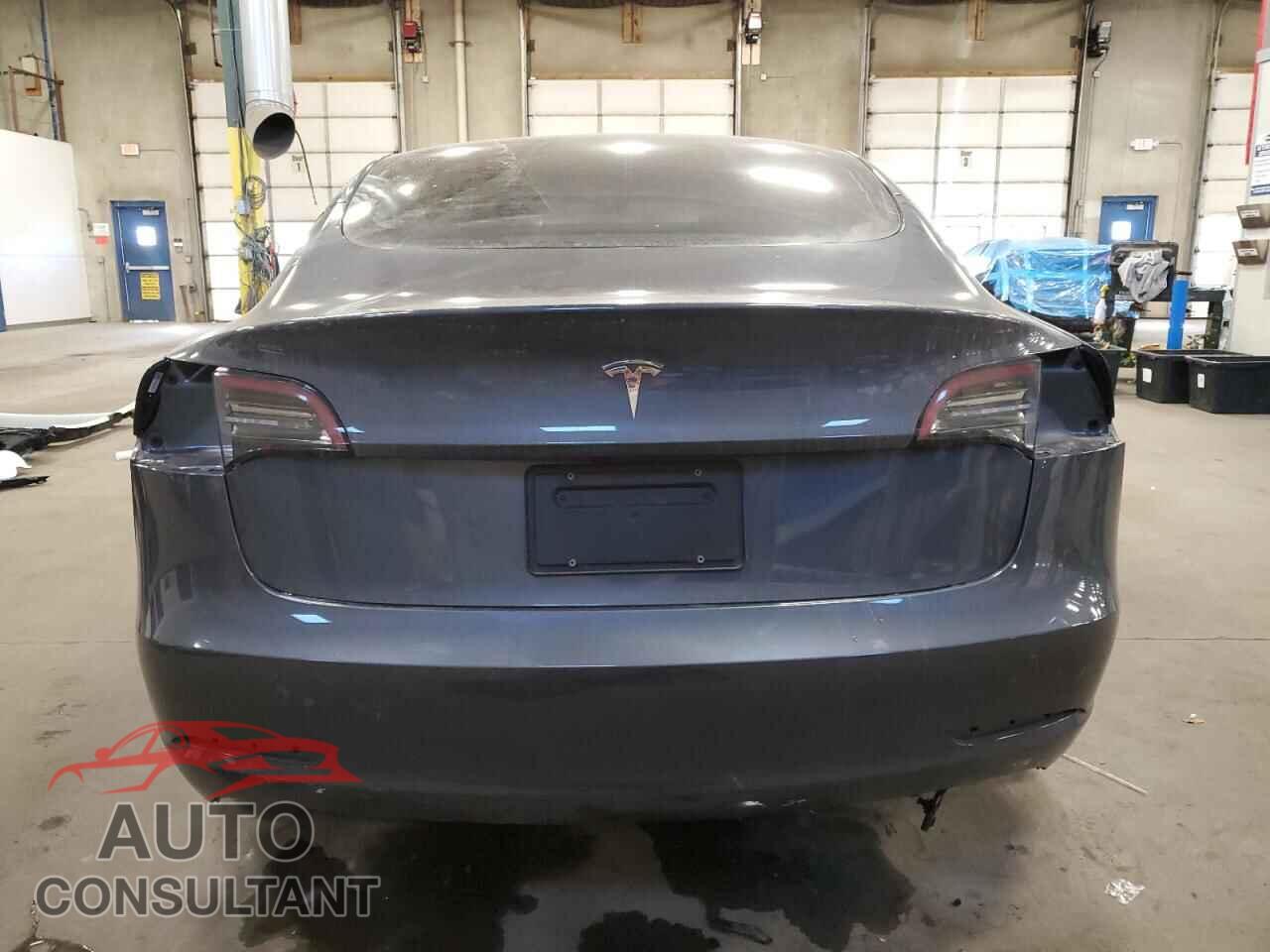 TESLA MODEL 3 2023 - 5YJ3E1EA4PF453975