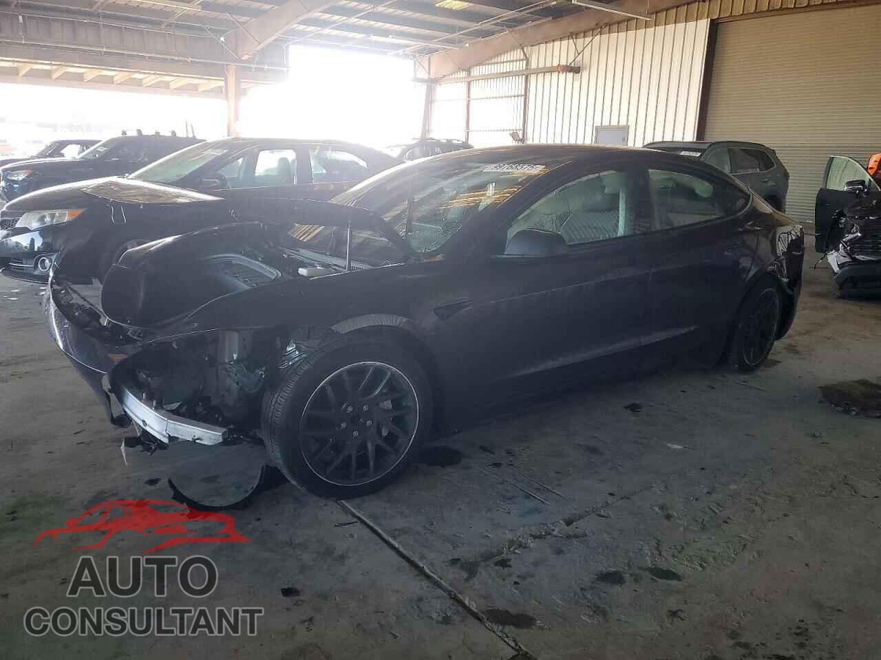 TESLA MODEL 3 2024 - 5YJ3E1EA5RF722603