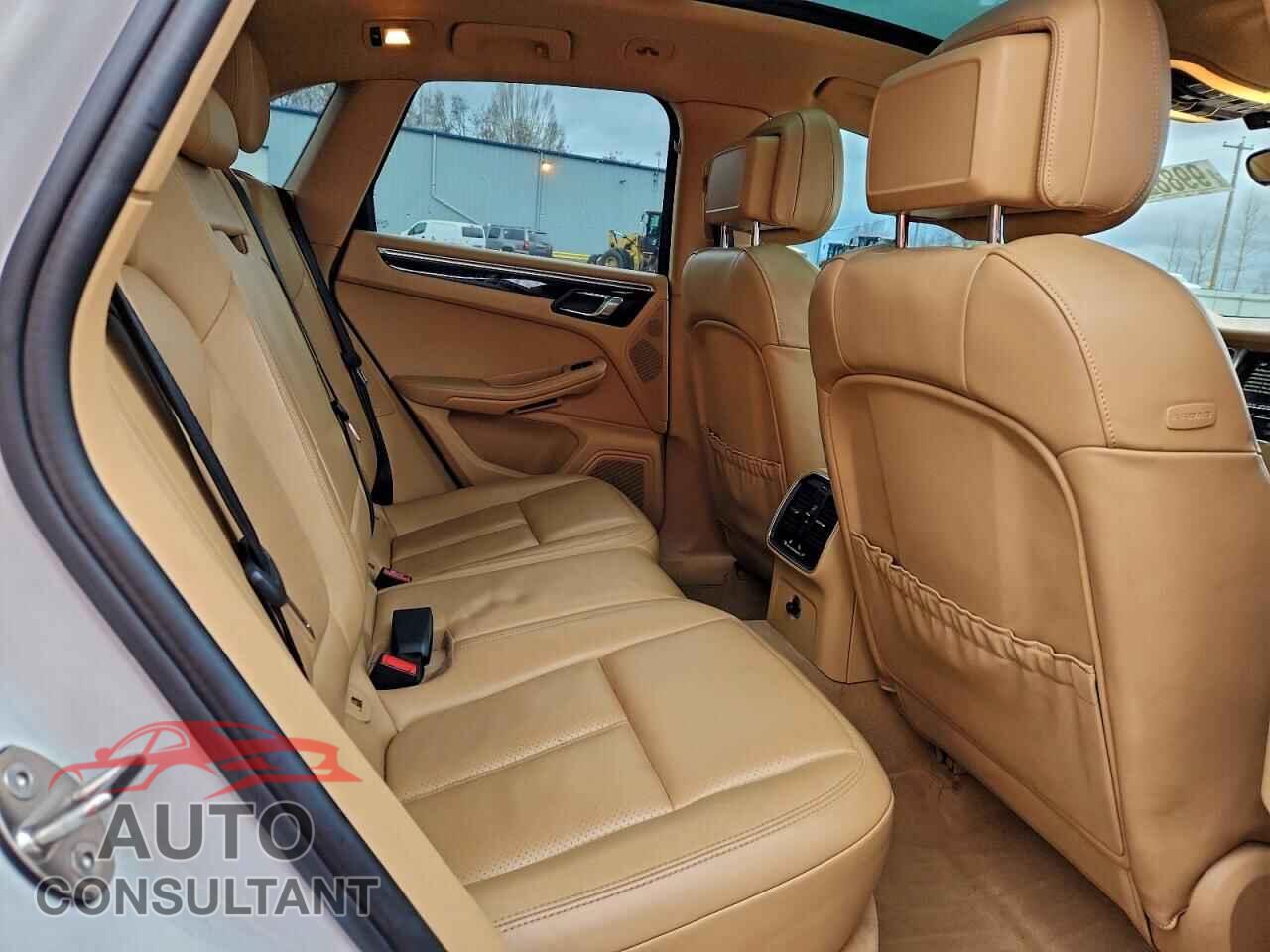 PORSCHE MACAN 2016 - WP1AB2A58GLB50272