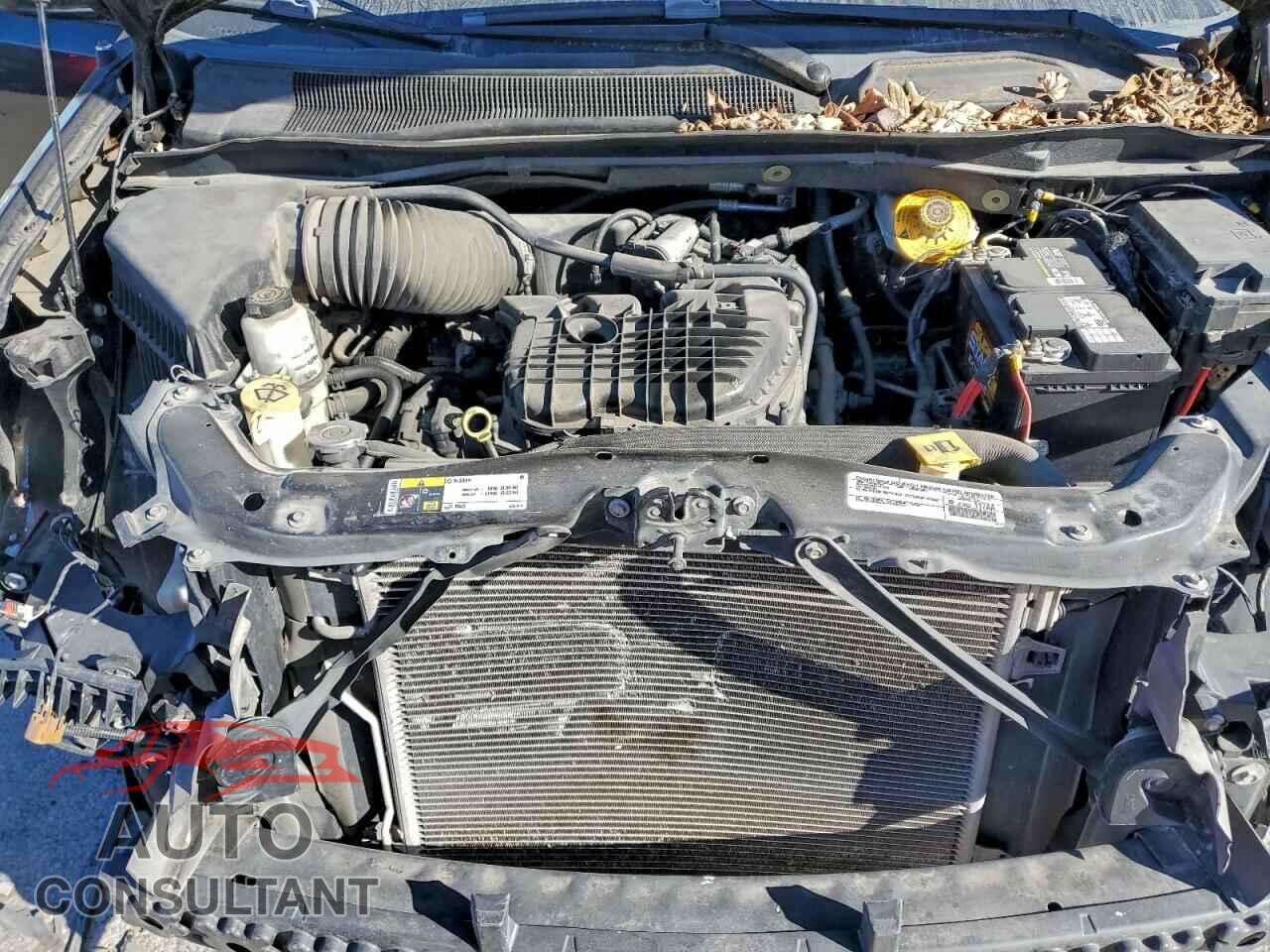 DODGE CARAVAN 2015 - 2C4RDGCG5FR556221