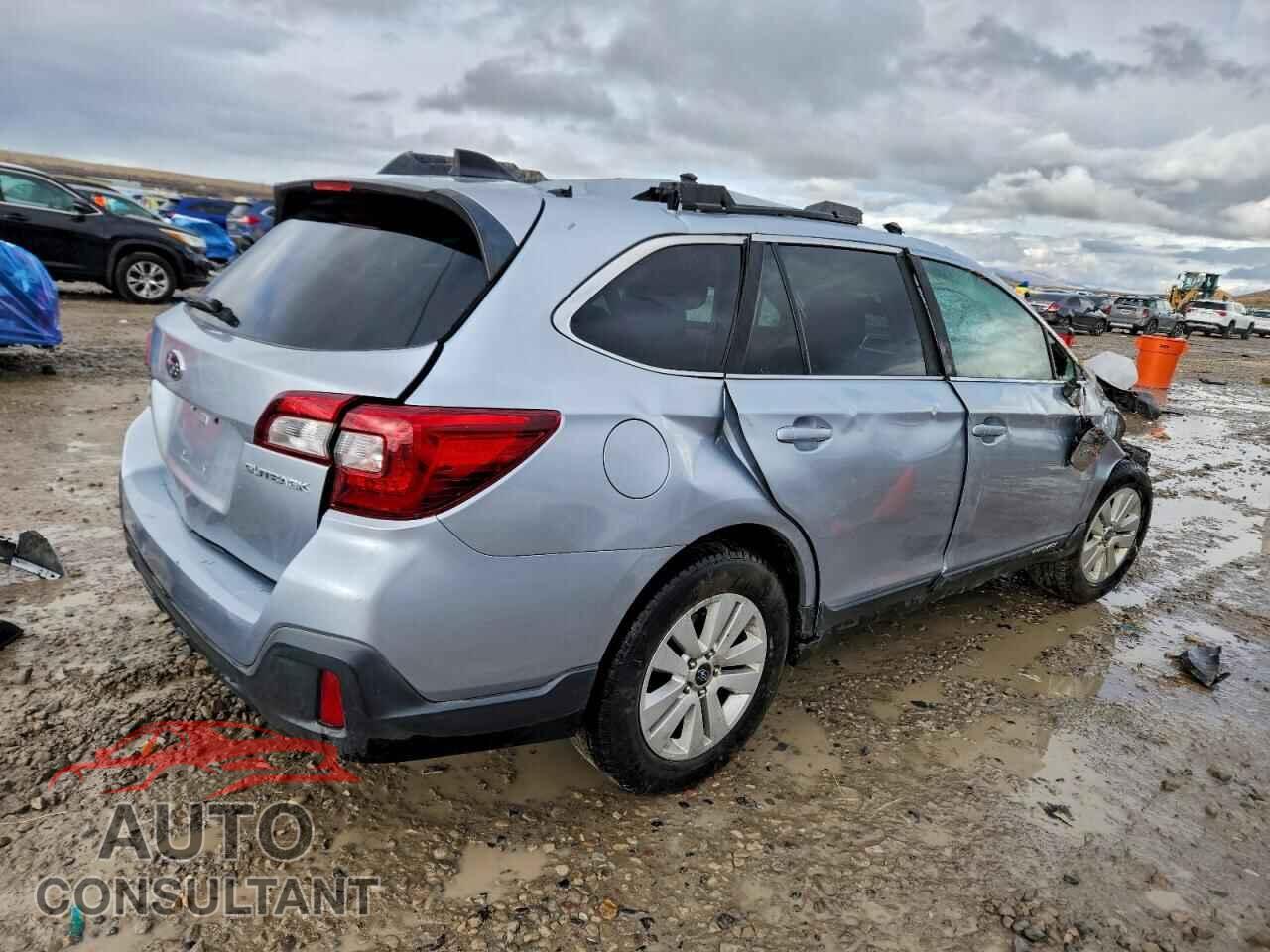 SUBARU OUTBACK 2018 - 4S4BSACC2J3290901