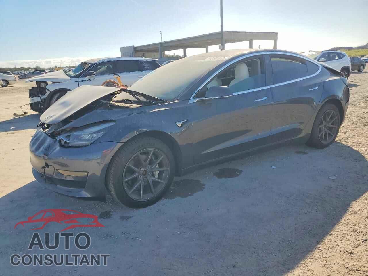 TESLA MODEL 3 2019 - 5YJ3E1EB7KF390923