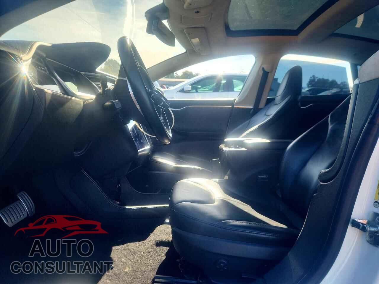 TESLA MODEL S 2014 - 5YJSA1H17EFP37763