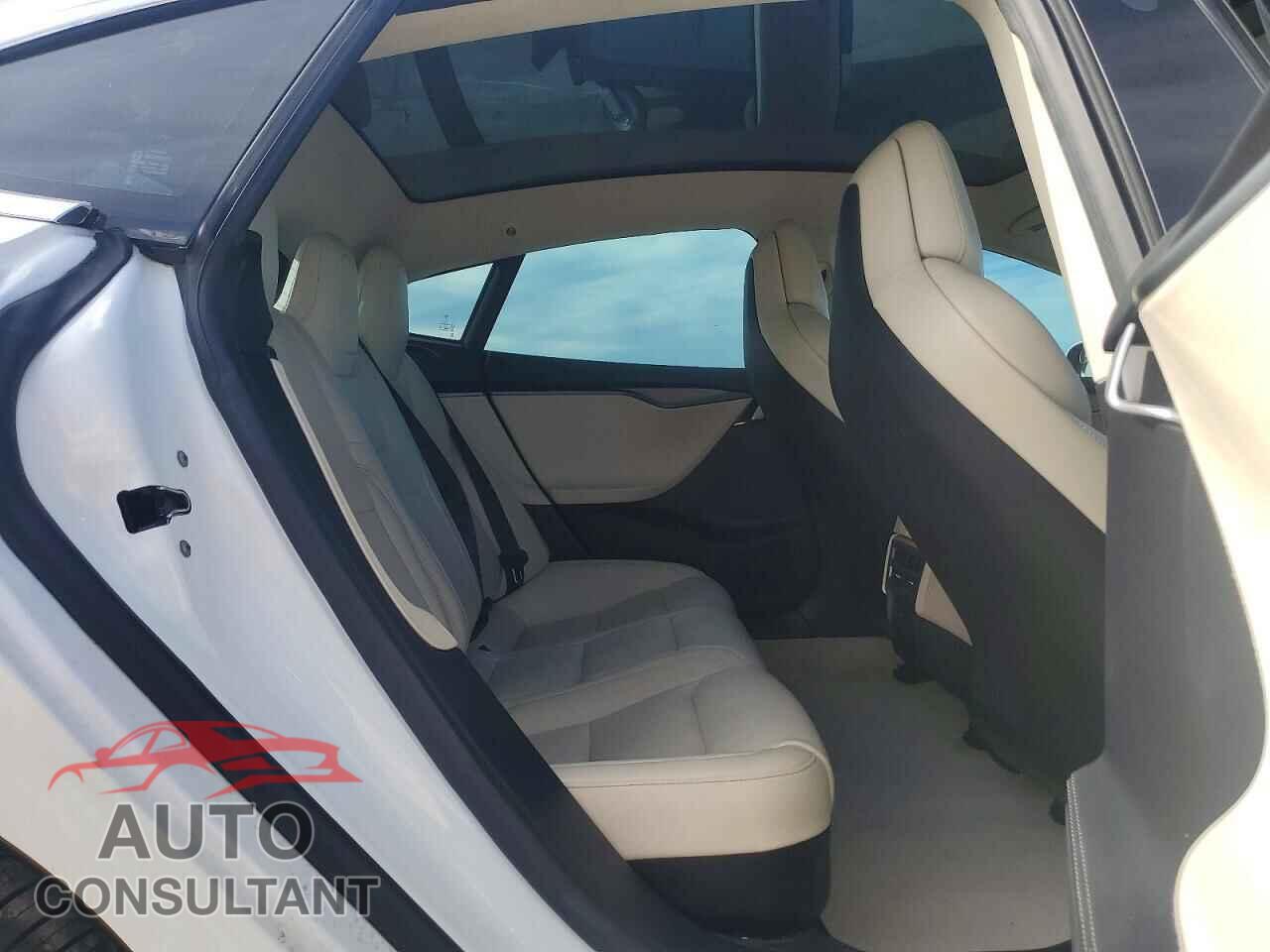 TESLA MODEL S 2018 - 5YJSA1E20JF265638