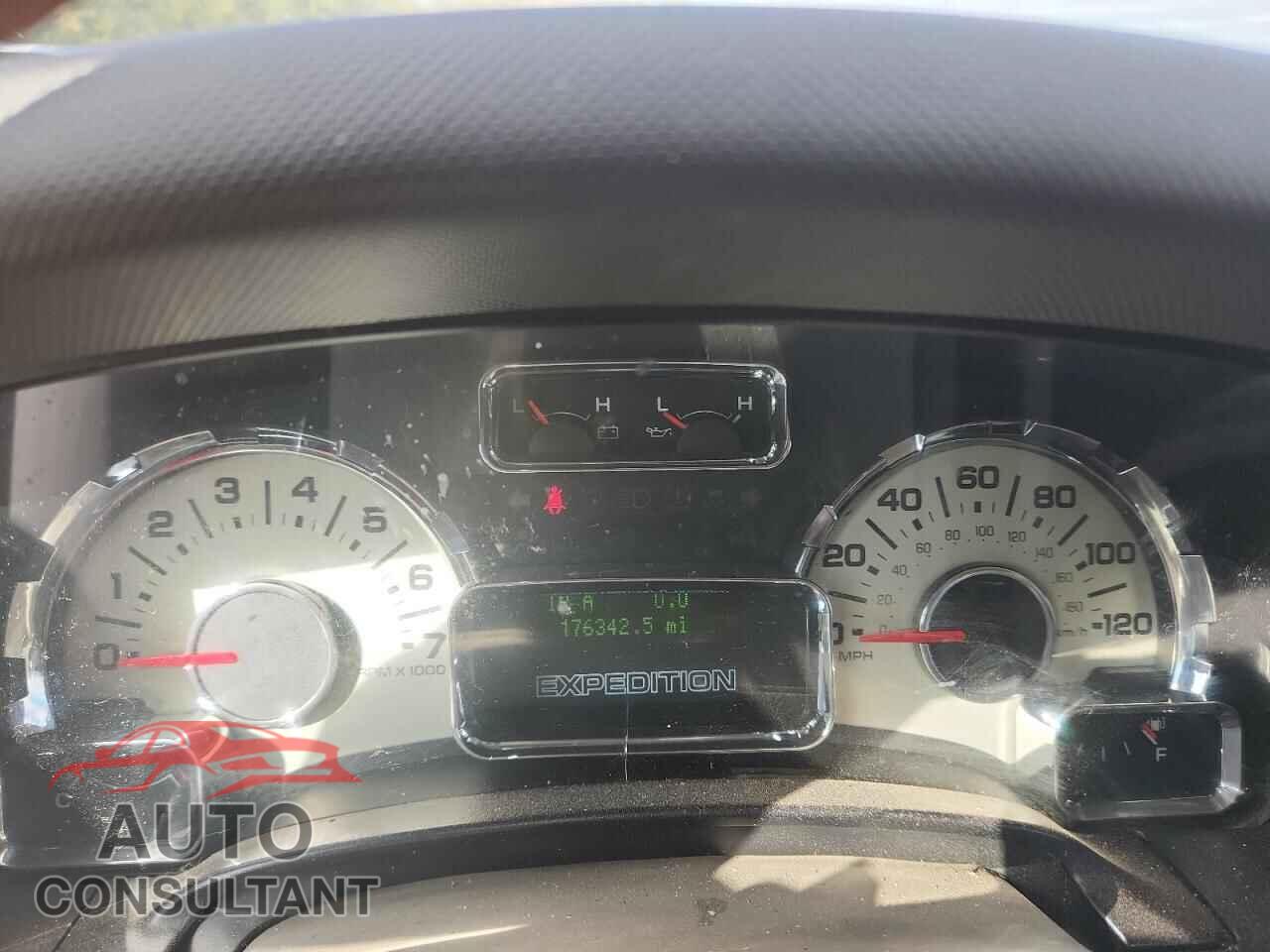 FORD EXPEDITION 2013 - 1FMJU2A57DEF51576