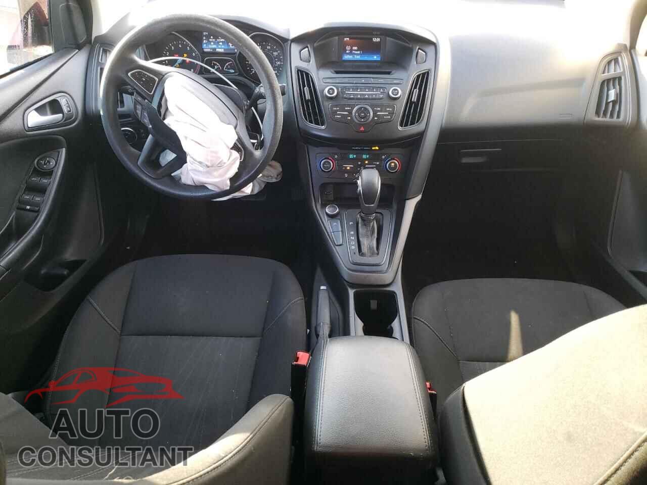 FORD FOCUS 2017 - 1FADP3FE6HL346197
