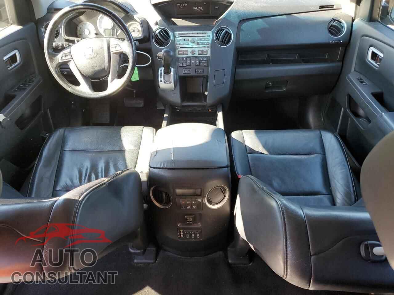 HONDA PILOT 2011 - 5FNYF4H69BB012802