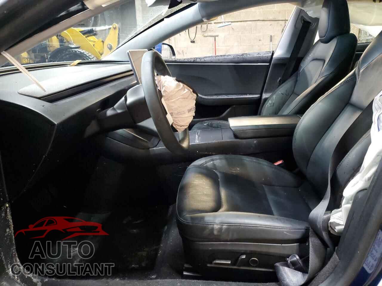 TESLA MODEL 3 2024 - 5YJ3E1EA1RF738006