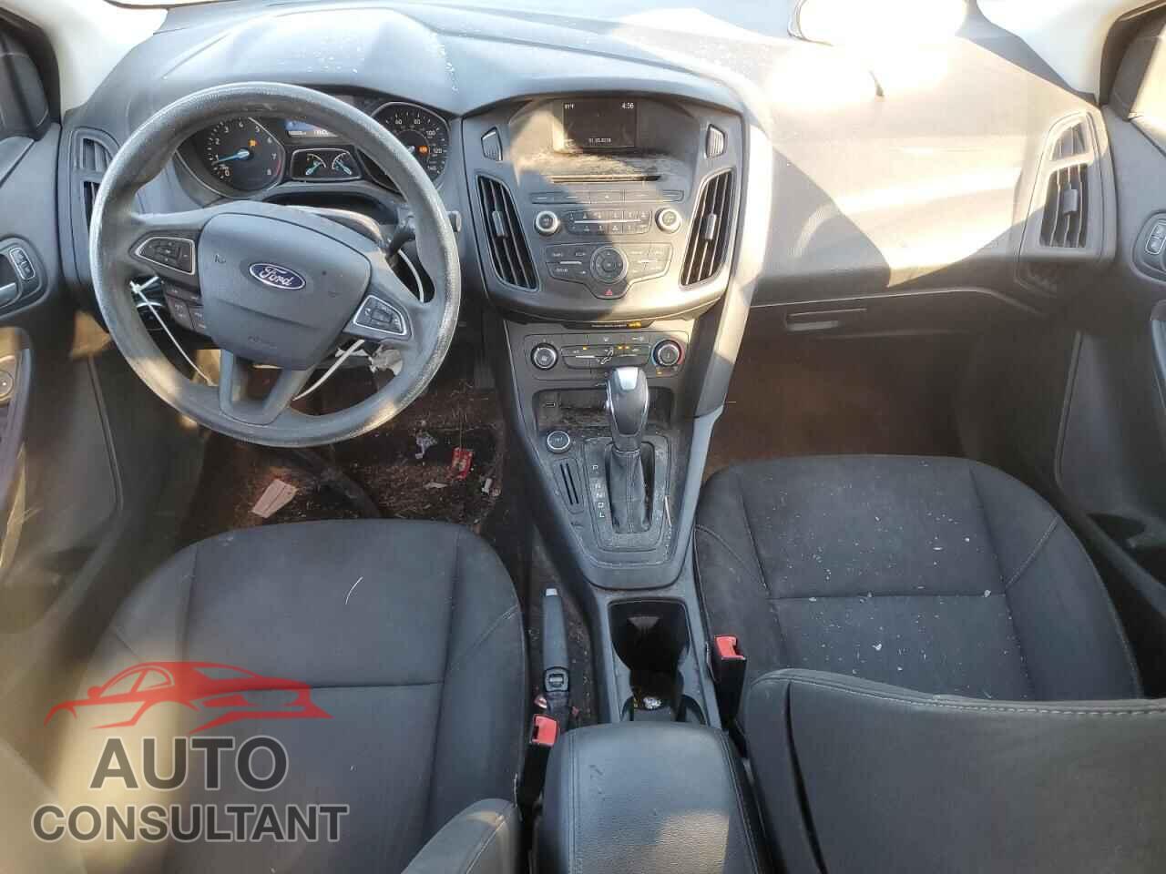 FORD FOCUS 2016 - 1FADP3F22GL402513