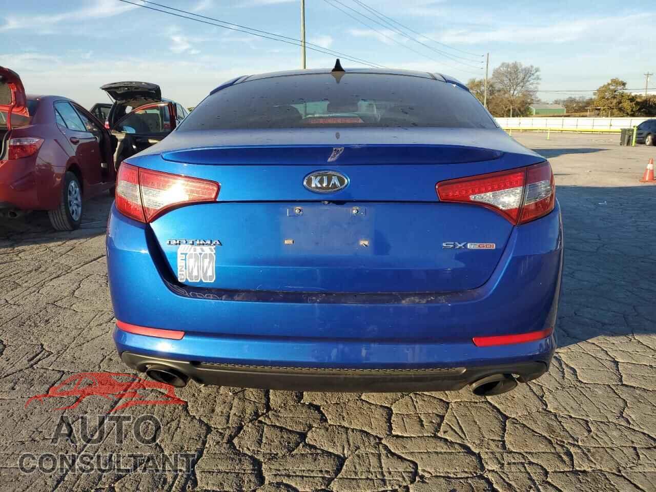 KIA OPTIMA 2012 - 5XXGR4A67CG028640