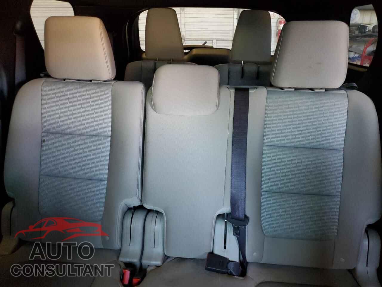 FORD EXPLORER 2012 - 1FMHK7D86CGB01010