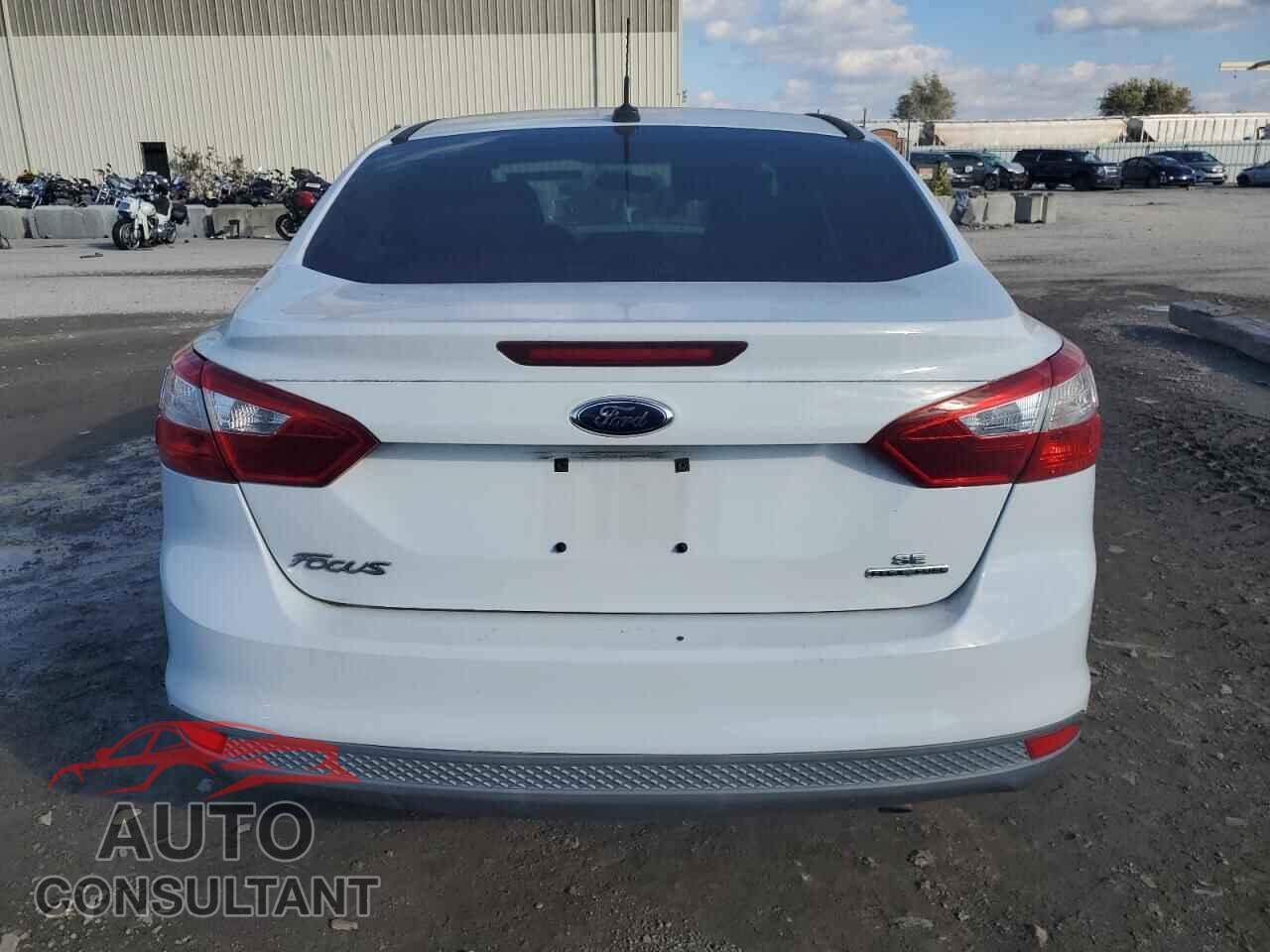 FORD FOCUS 2013 - 1FADP3F2XDL362256