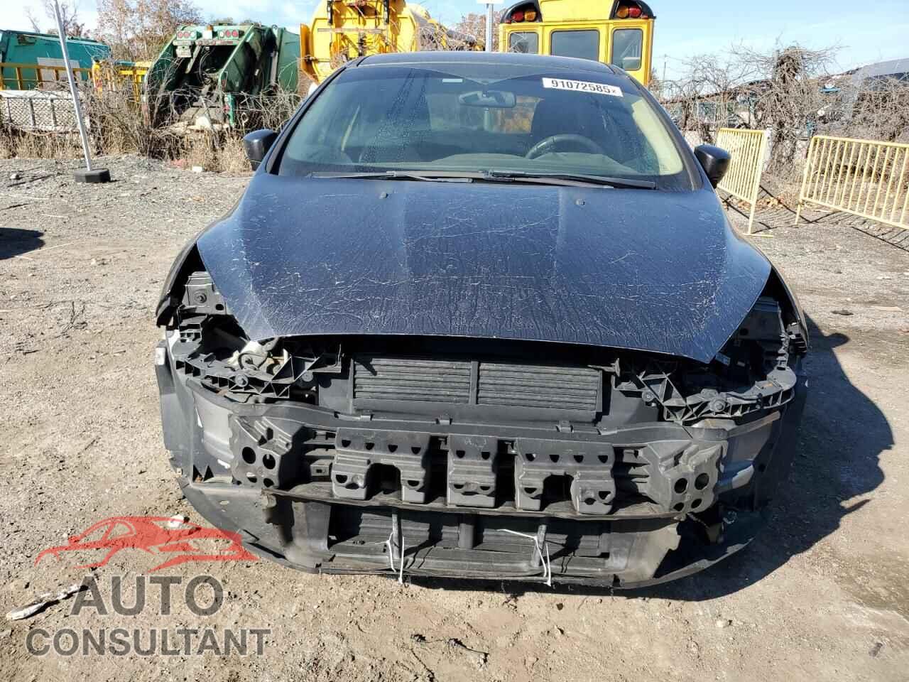 FORD FOCUS 2016 - 1FADP3K26GL382157