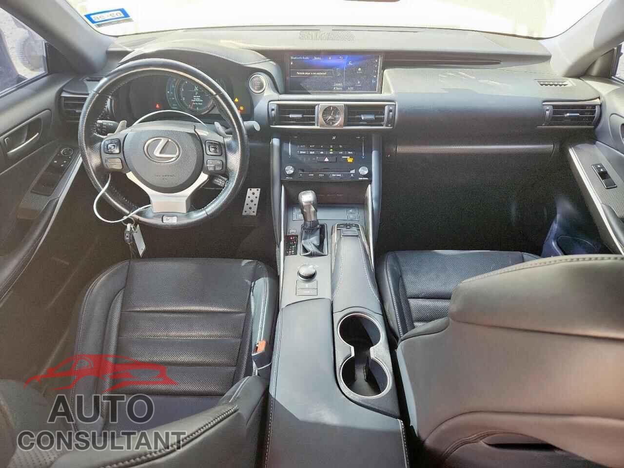 LEXUS IS 2017 - JTHCE1D26H5012943