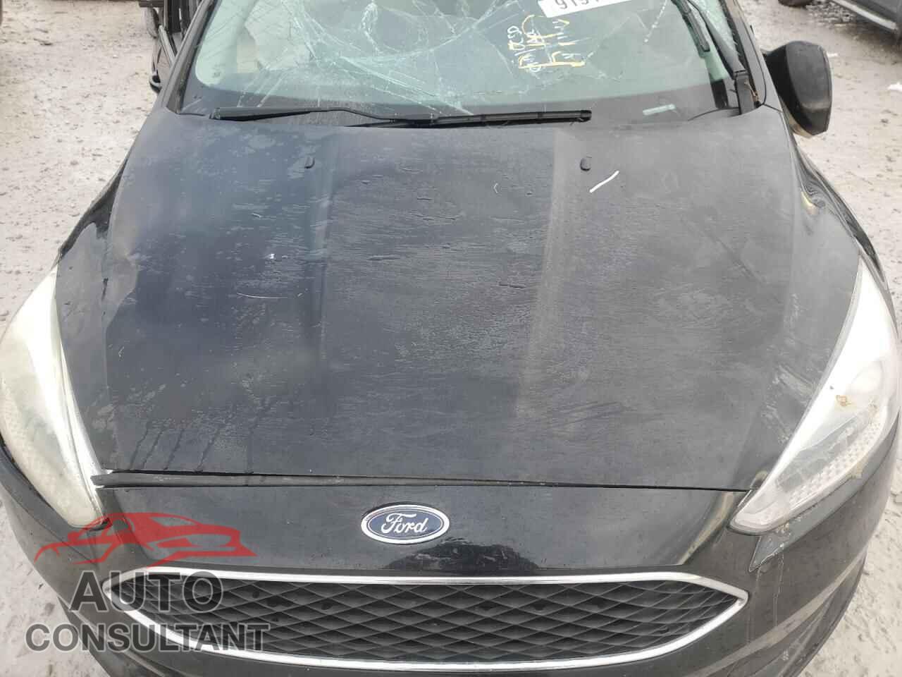 FORD FOCUS 2017 - 1FADP3F20HL268943