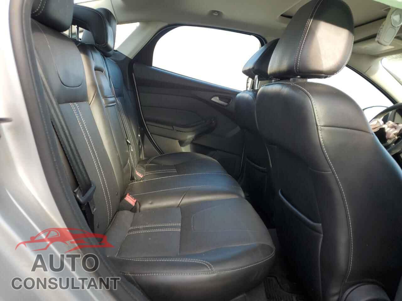 FORD FOCUS 2013 - 1FADP3F25DL159212