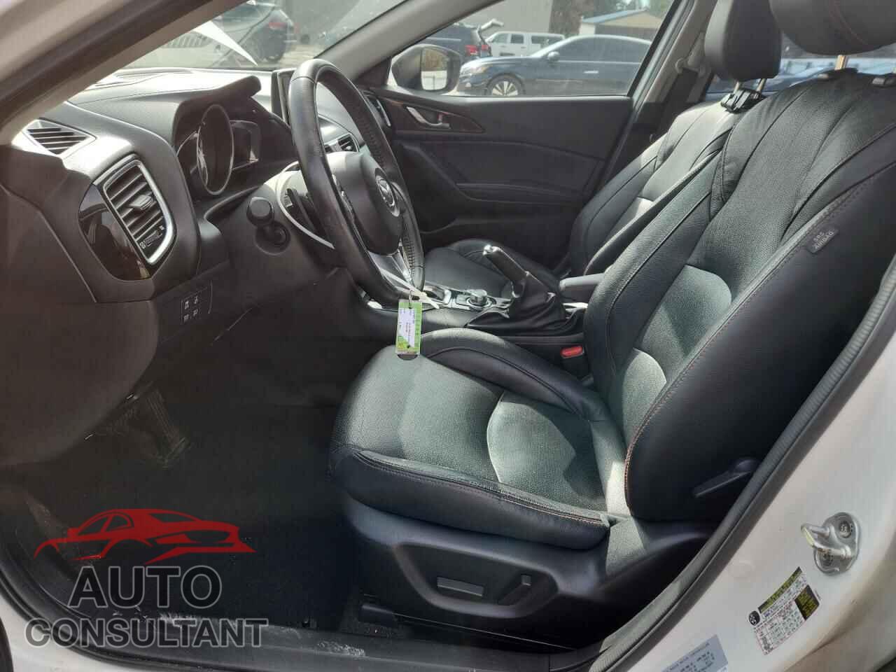 MAZDA 3 2014 - JM1BM1W32E1146552