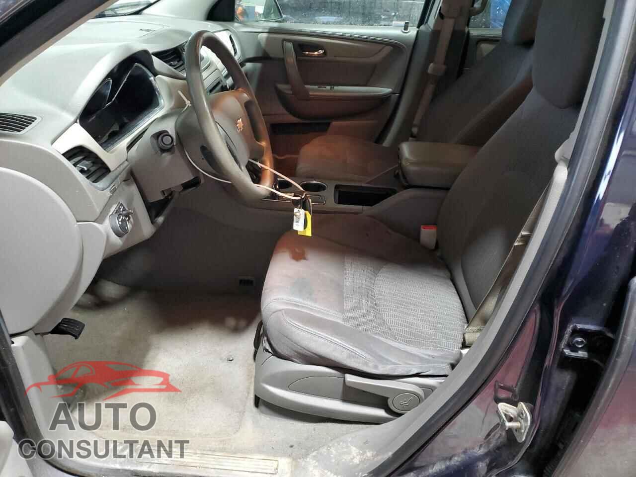 CHEVROLET TRAVERSE 2015 - 1GNKVFED3FJ340486