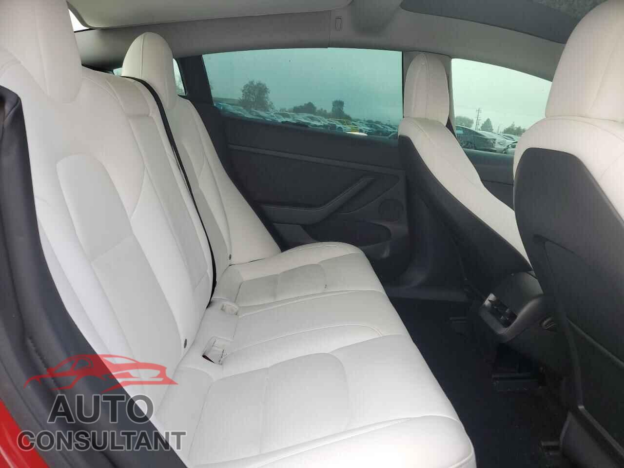 TESLA MODEL 3 2021 - 5YJ3E1EA7MF098764