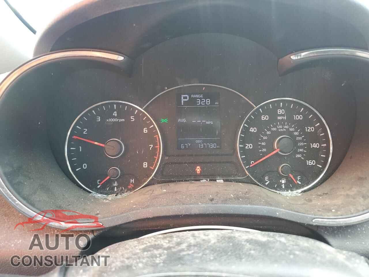 KIA FORTE 2018 - 3KPFK4A75JE247191