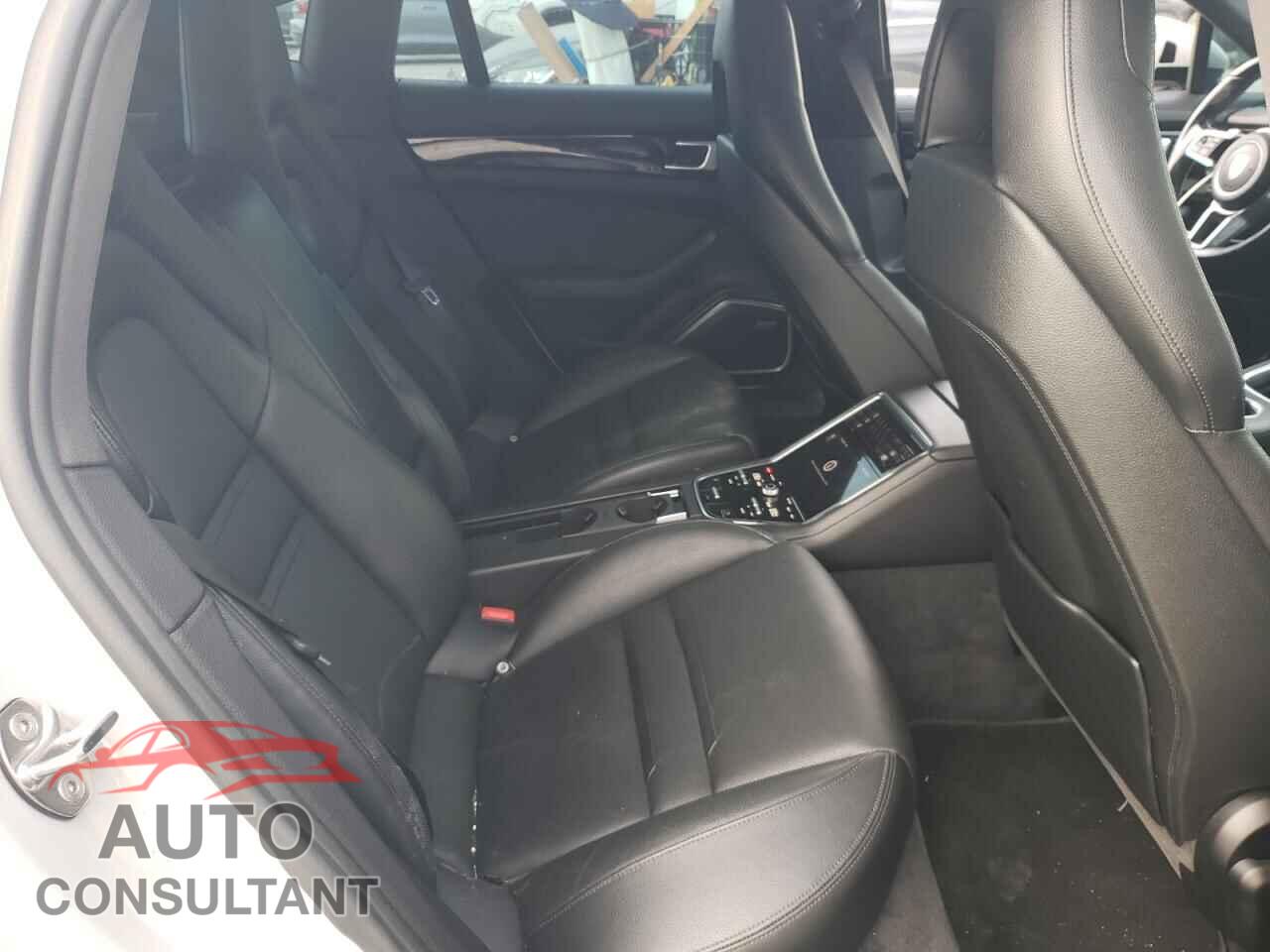 PORSCHE PANAMERA 2018 - WP0AA2A70JL105078