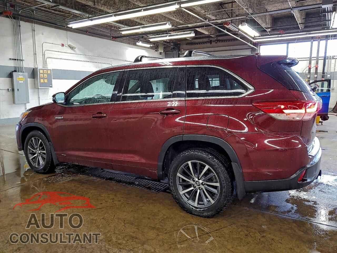 TOYOTA HIGHLANDER 2017 - 5TDJGRFHXHS032254